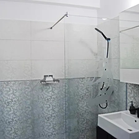 The Captain's House - Mamaia Nord Apartament